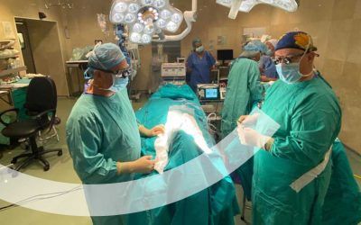 El doctor Morey experto en cirugía maxilofacial compleja